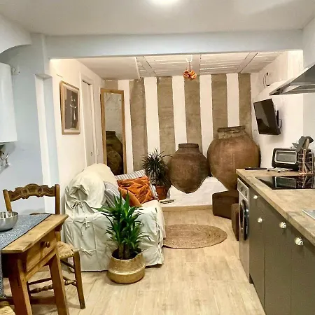 Bodeguita Del Tietar * Pedro Bernardo