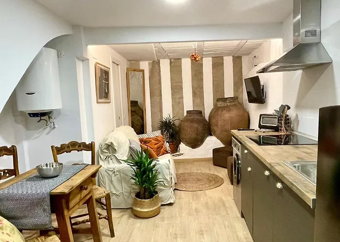 Bodeguita Del Tietar * Pedro Bernardo